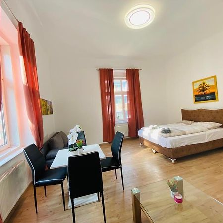 Quad-Room Near Prater Stern ウィーン エクステリア 写真