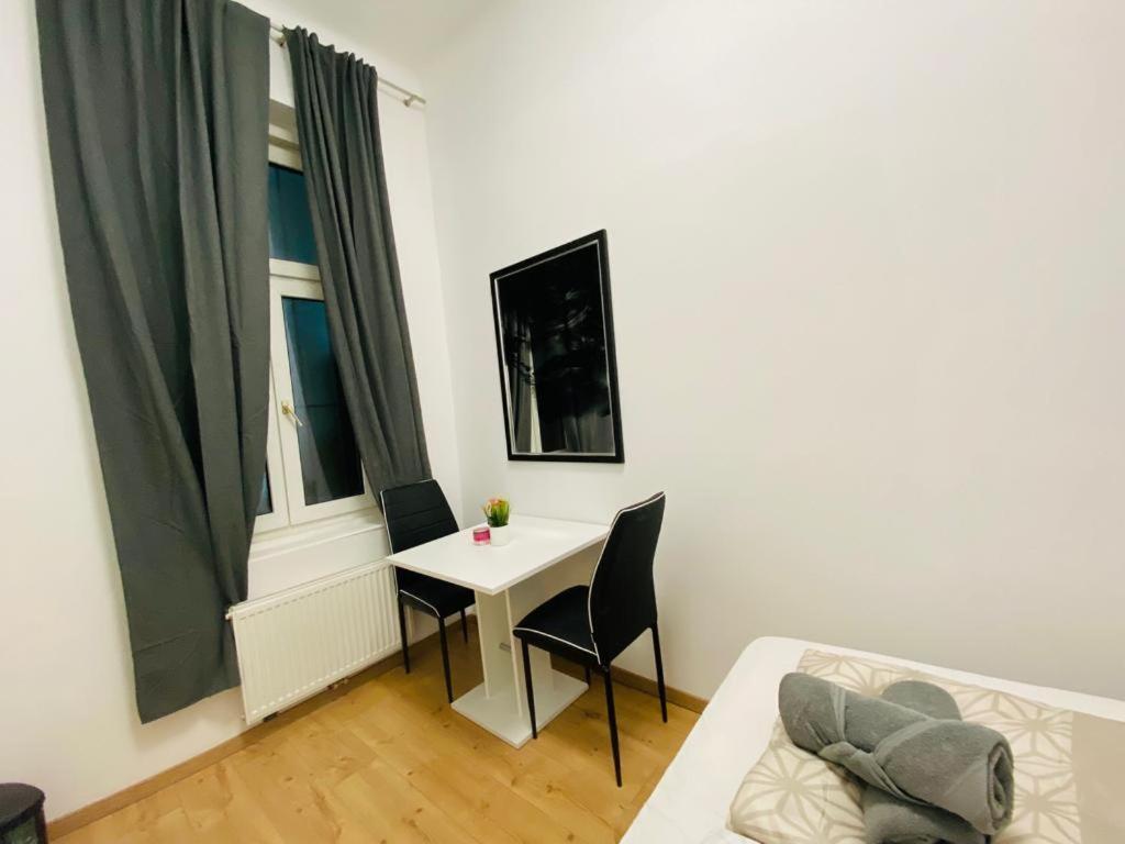 Quad-Room Near Prater Stern ウィーン エクステリア 写真
