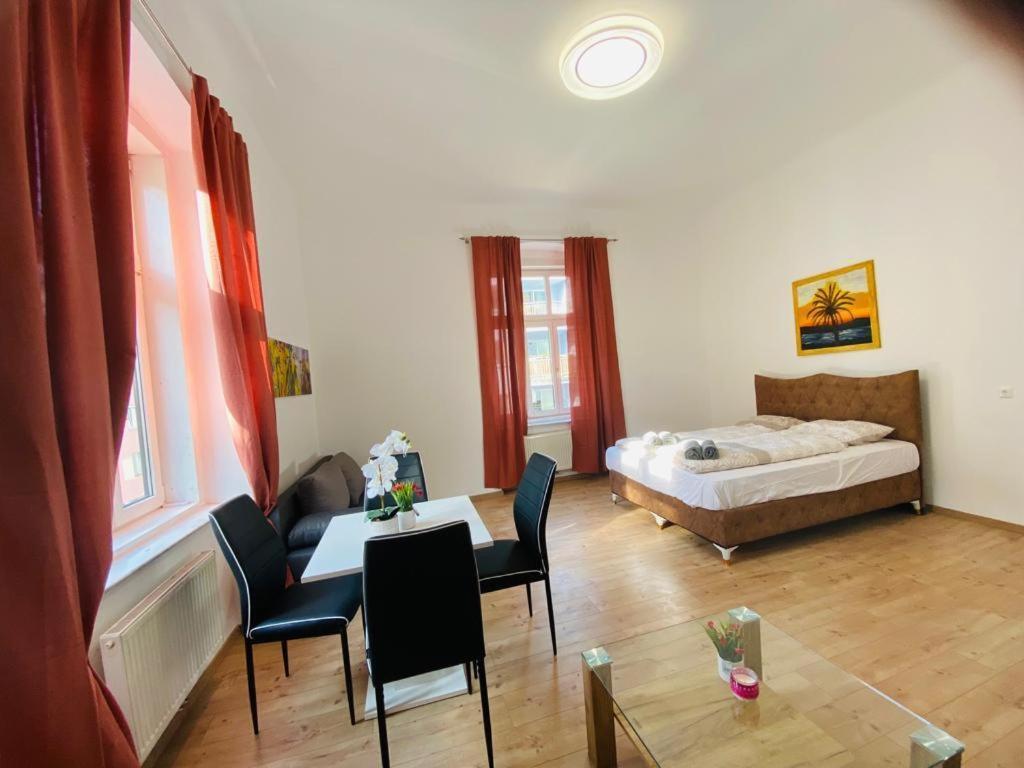 Quad-Room Near Prater Stern ウィーン エクステリア 写真