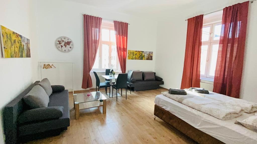 Quad-Room Near Prater Stern ウィーン エクステリア 写真